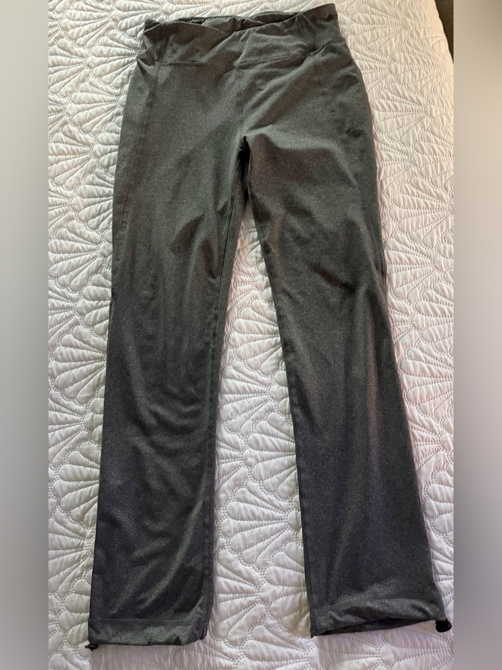 Comfort Stretch Straight-Leg Pants in Charcoal